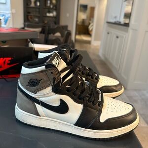 Jordan 1 Retro High Dark Mocha